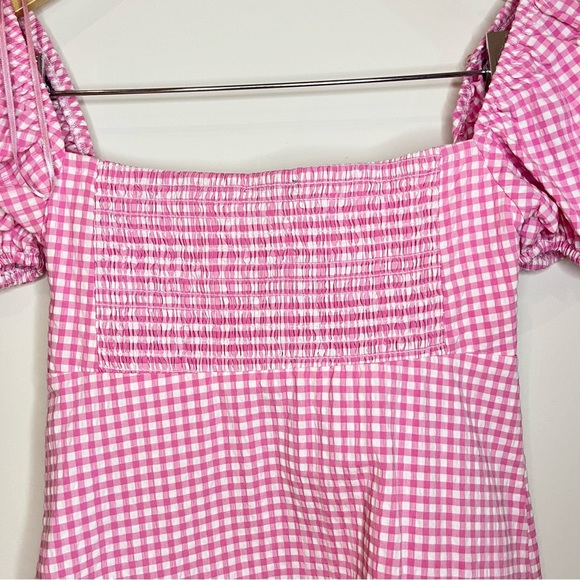 Zara dress, pink and white carrot dress xs. there are slightly puffed sleeves. - Picture 6 of 8